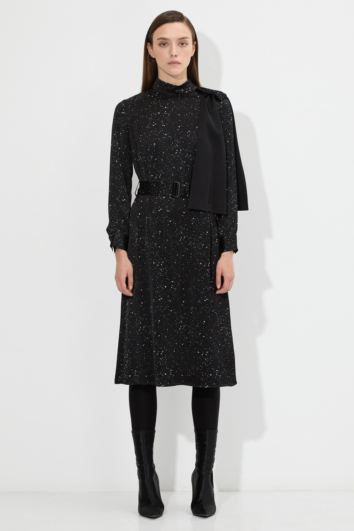 Платье с дизайнерским принтом VASSA&Co, пол женский, цвет черный, фото №3