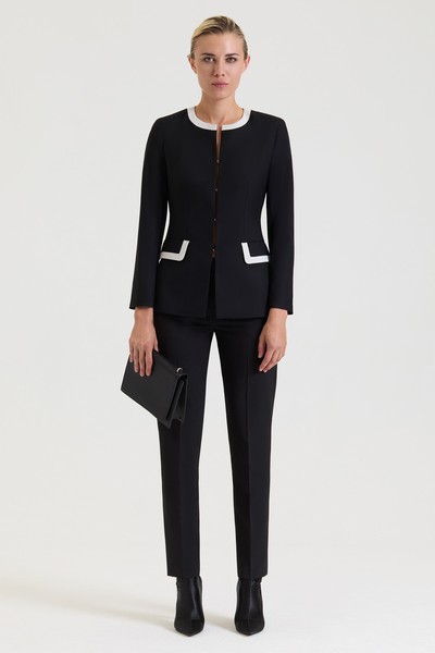 Приталенный жакет VASSA&Co, пол женский, цвет черный, фото №2