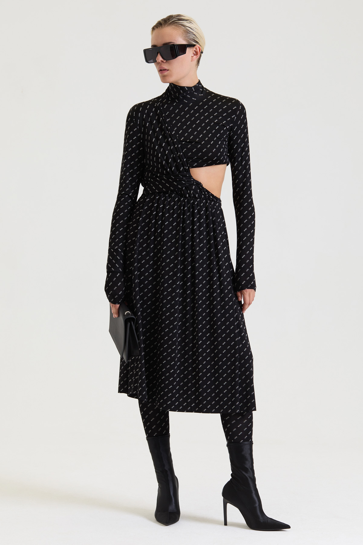 Платье с дизайнерским принтом VASSA&Co, пол женский, цвет черный, фото №4