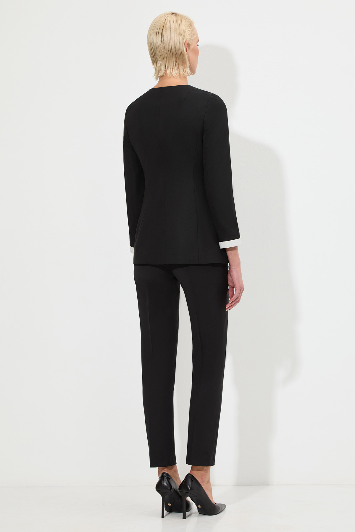 Jacket VASSA&Co, пол female, цвет black, фото №5