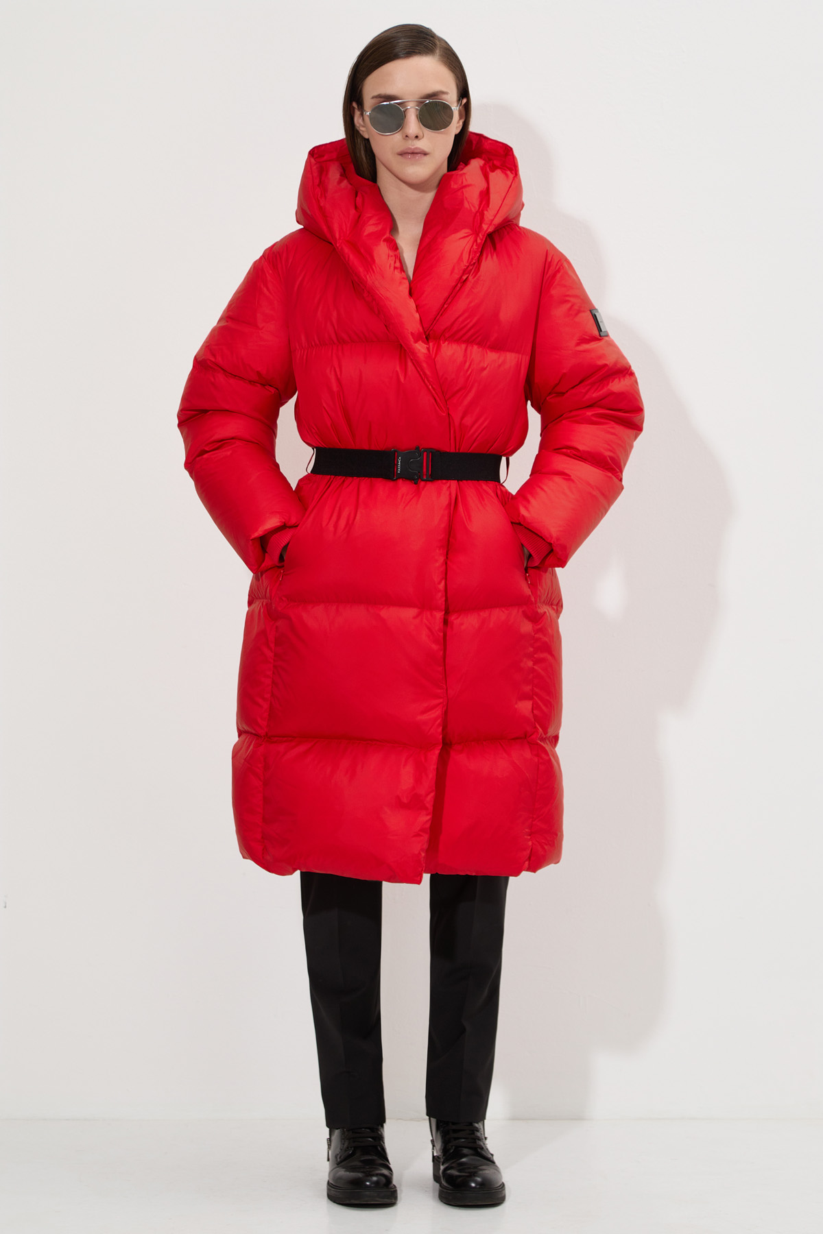 Пуховик VASSA&Co, пол женский, цвет красный, фото №3