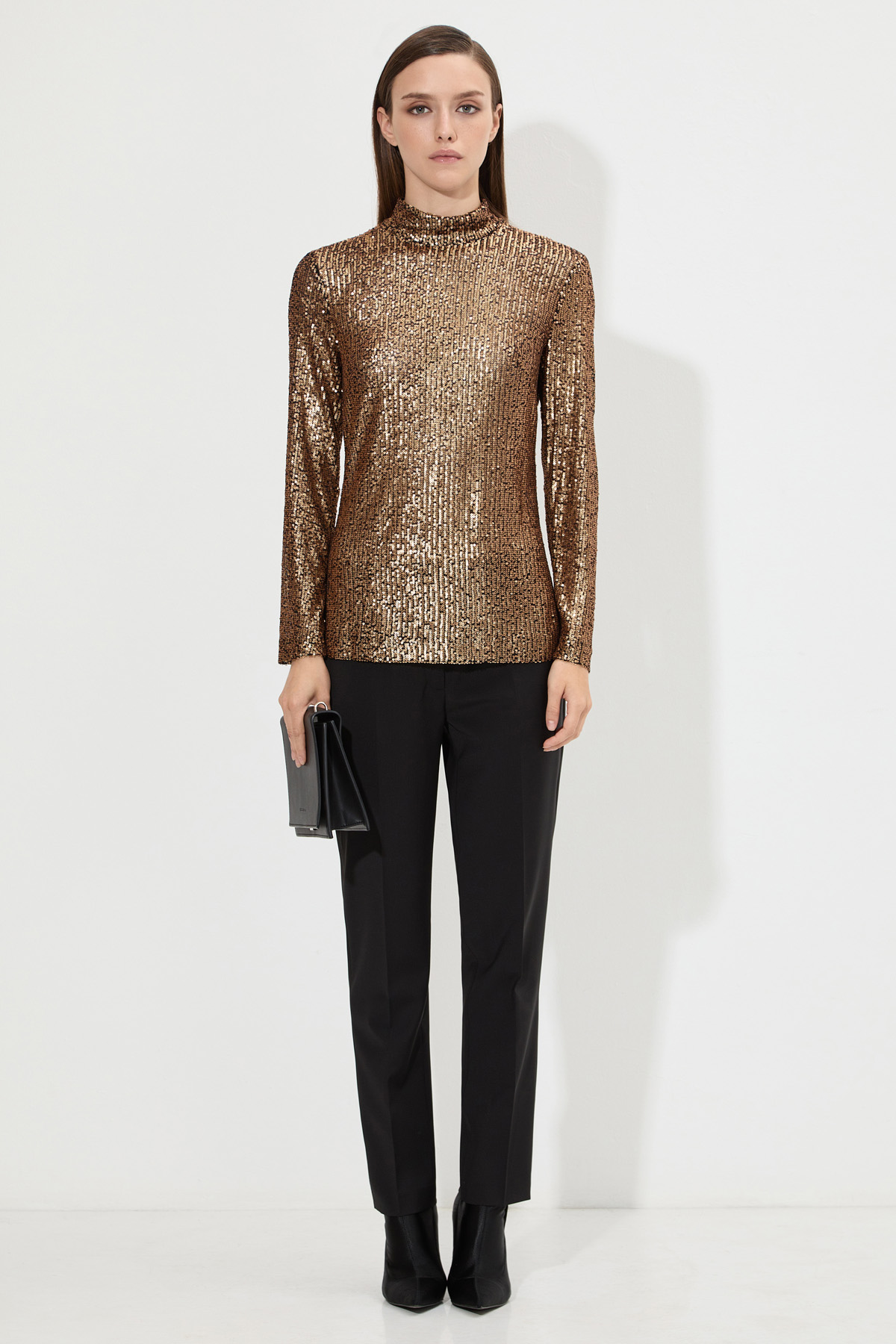 Блузка с пайетками VASSA&Co, пол женский, цвет черный, фото №2