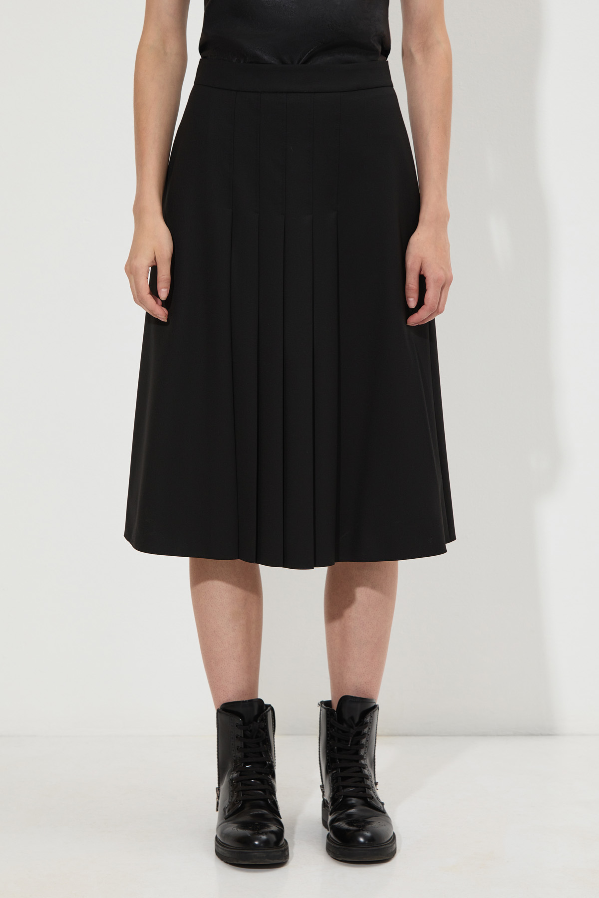 Юбка А-силуэта VASSA&Co, пол женский, цвет черный, фото №2