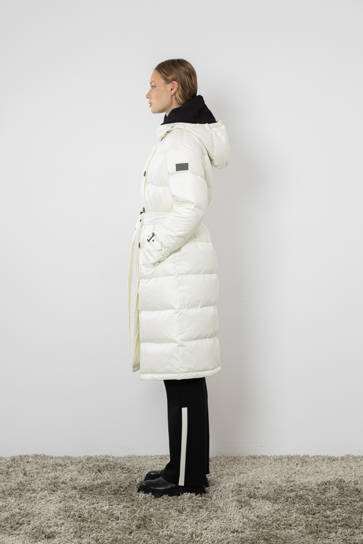 Пальто на молнии с капюшоном на кнопках VASSA CODE, пол женский, цвет белый, фото №4