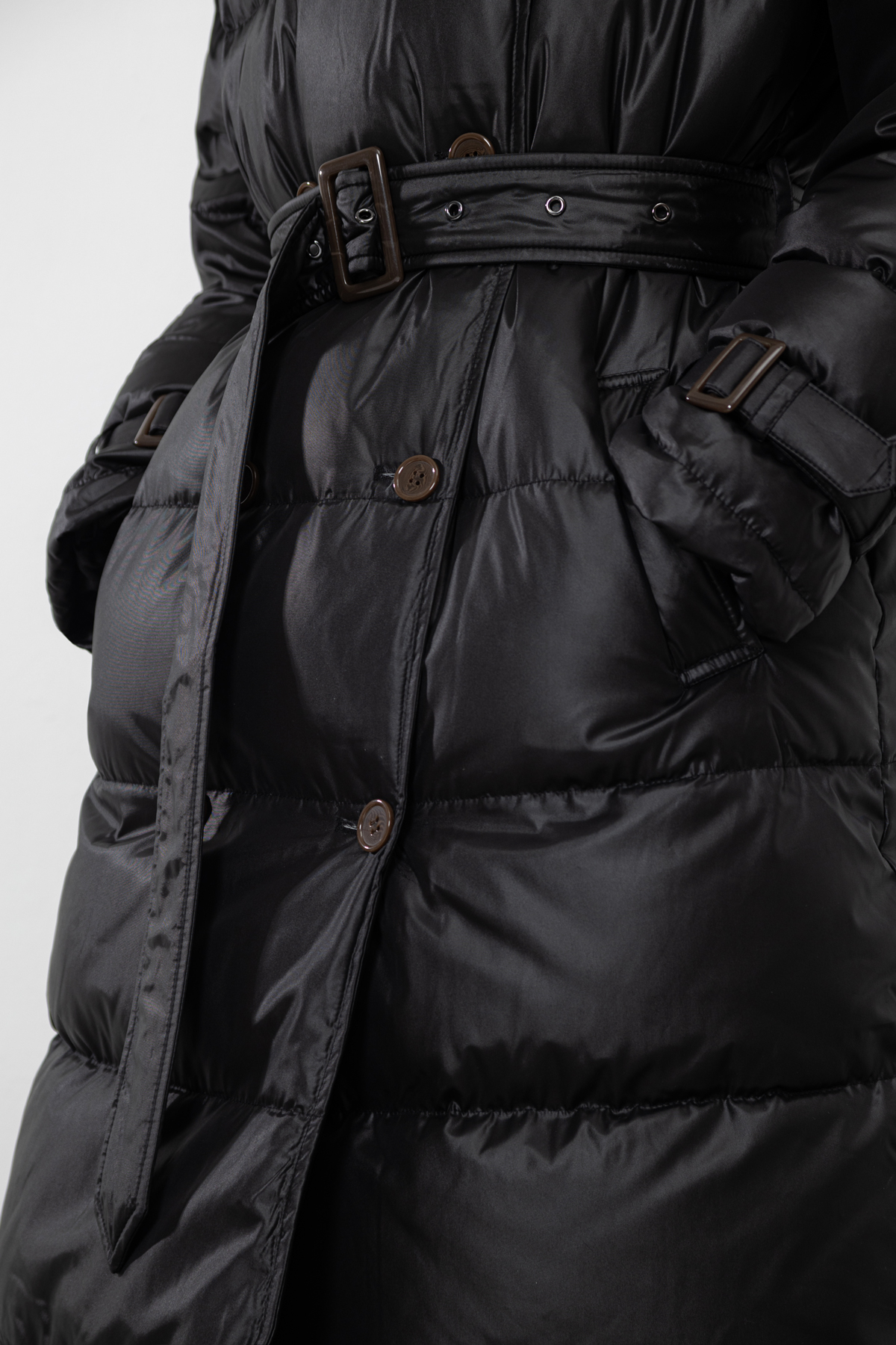Пальто на молнии с капюшоном на кнопках VASSA CODE, пол женский, цвет черный, фото №7