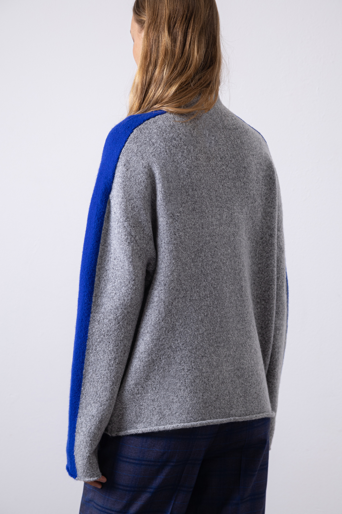 Джемпер женский VASSA CODE, пол женский, цвет серый, фото №5