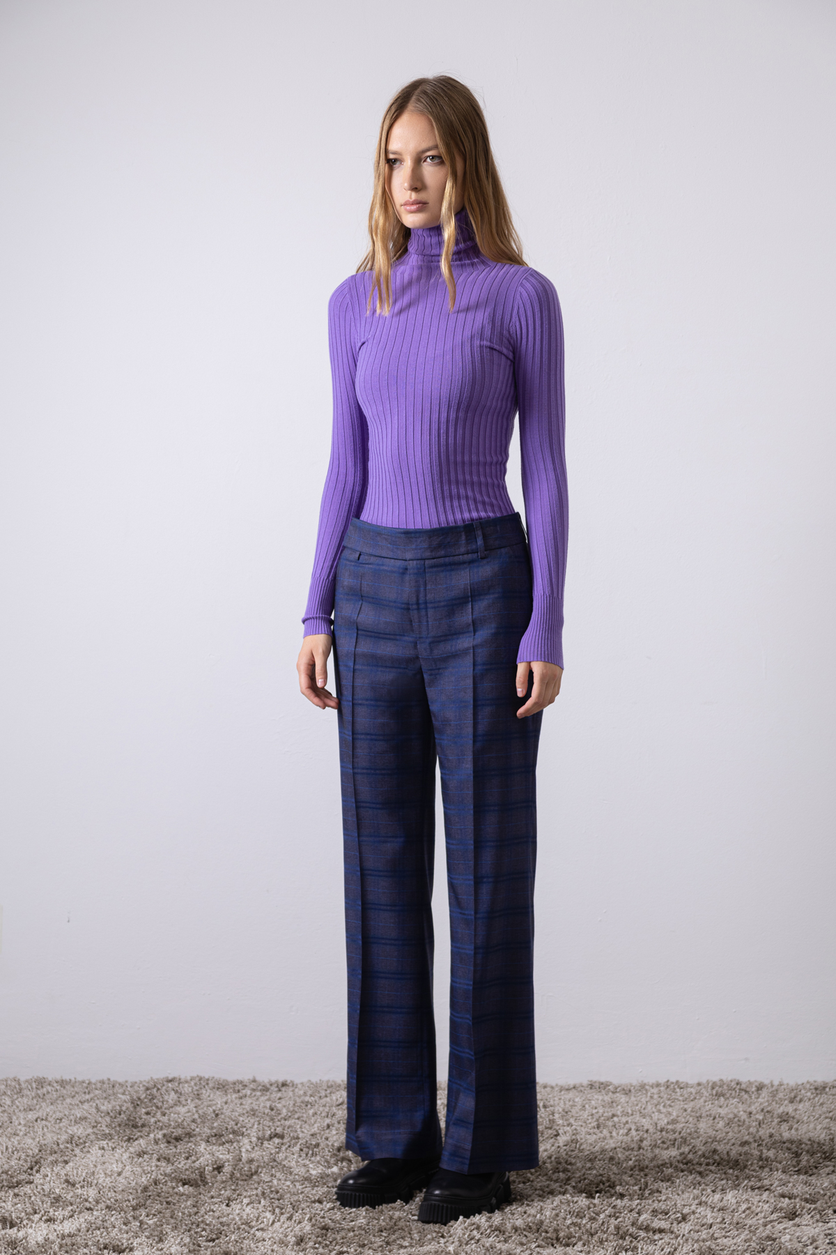 Брюки женские VASSA CODE, пол женский, цвет синий, фото №2