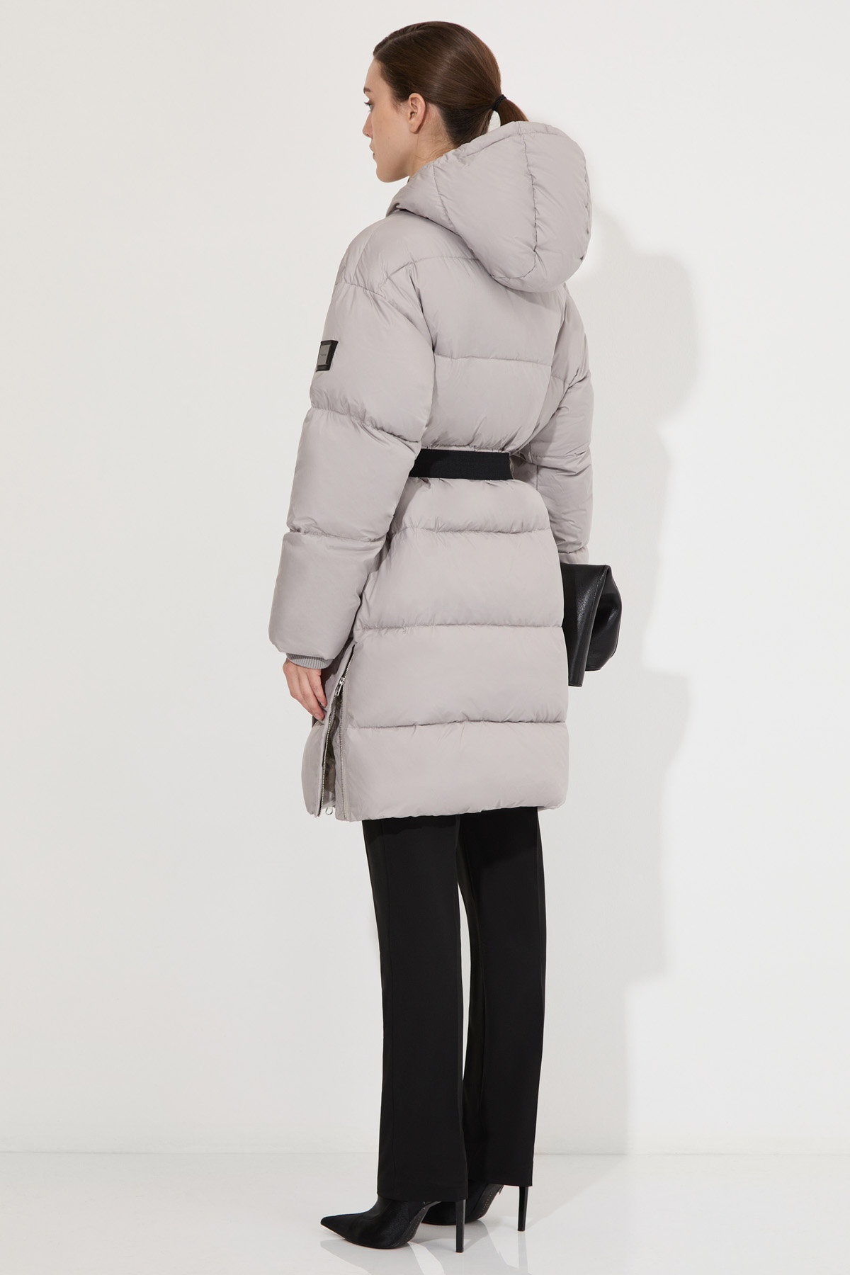 Пуховик VASSA&Co, пол женский, цвет коричневый, фото №3