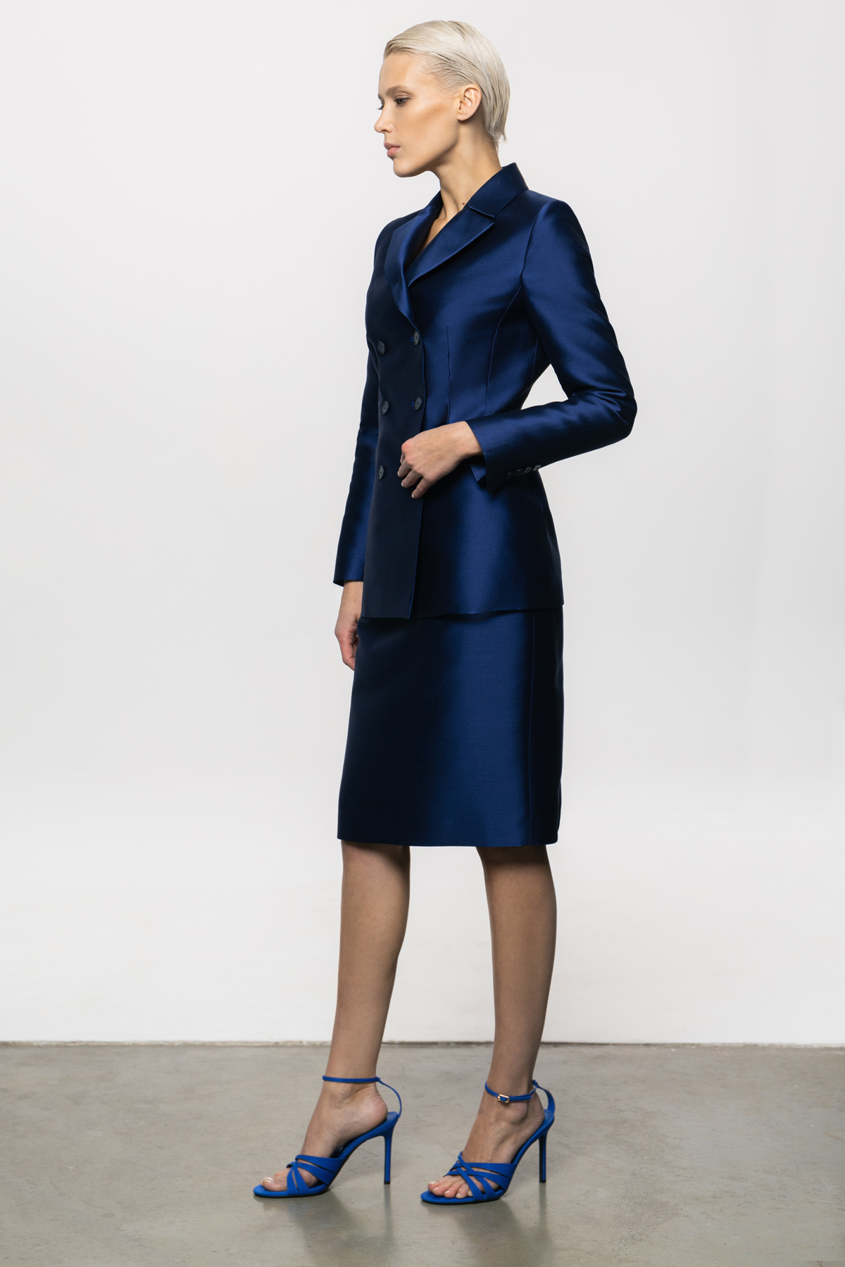 Двубортный жакет из шелка VASSA&Co, пол female, цвет синий, фото №4