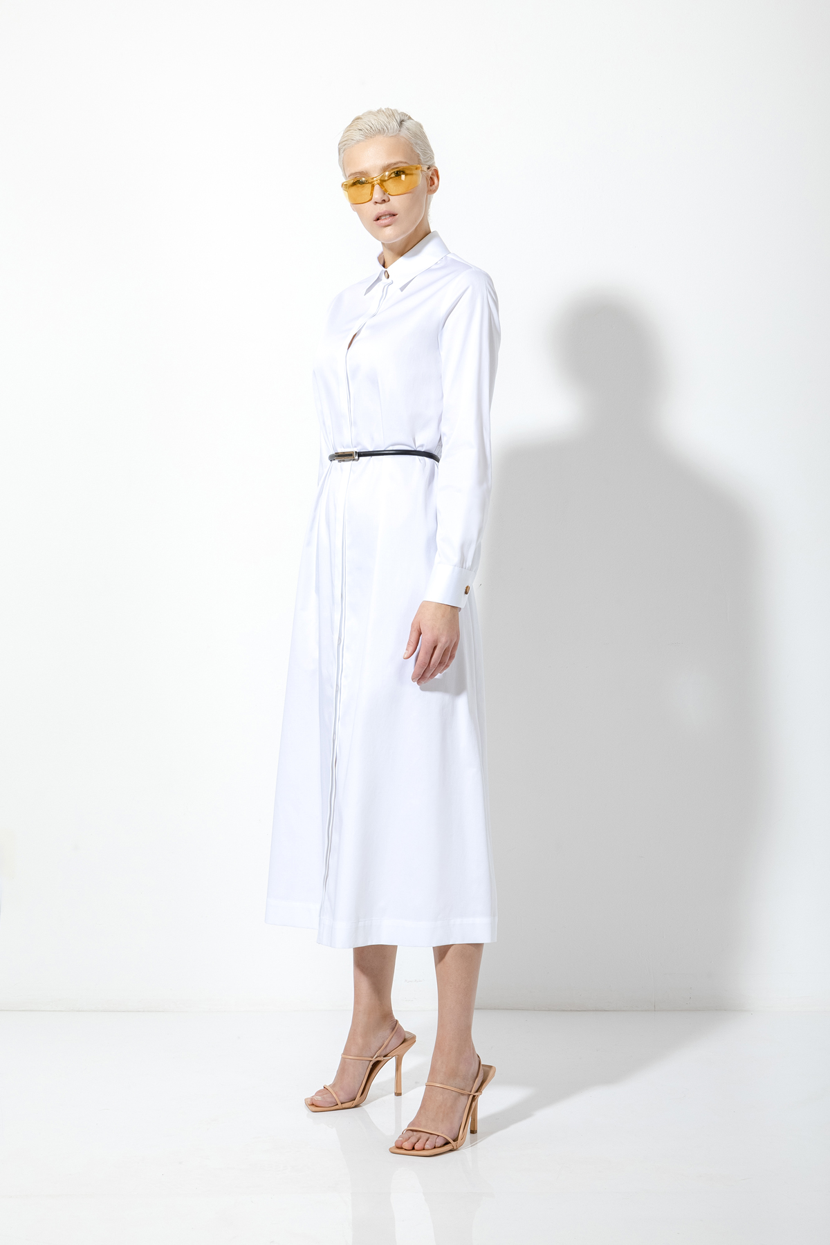 Платье с баской из денима VASSA&Co, пол женский, цвет белый, фото №2