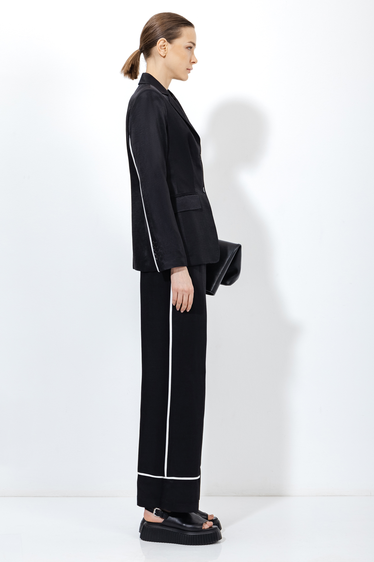 Жакет с контрастной отделкой VASSA&Co, пол женский, цвет черный, фото №7