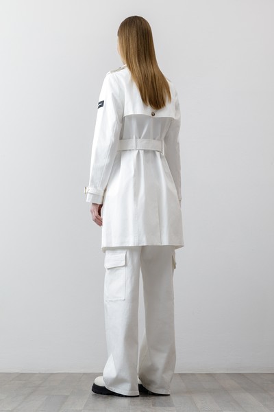 Укороченный тренч VASSA CODE, пол женский, цвет белый, фото №4