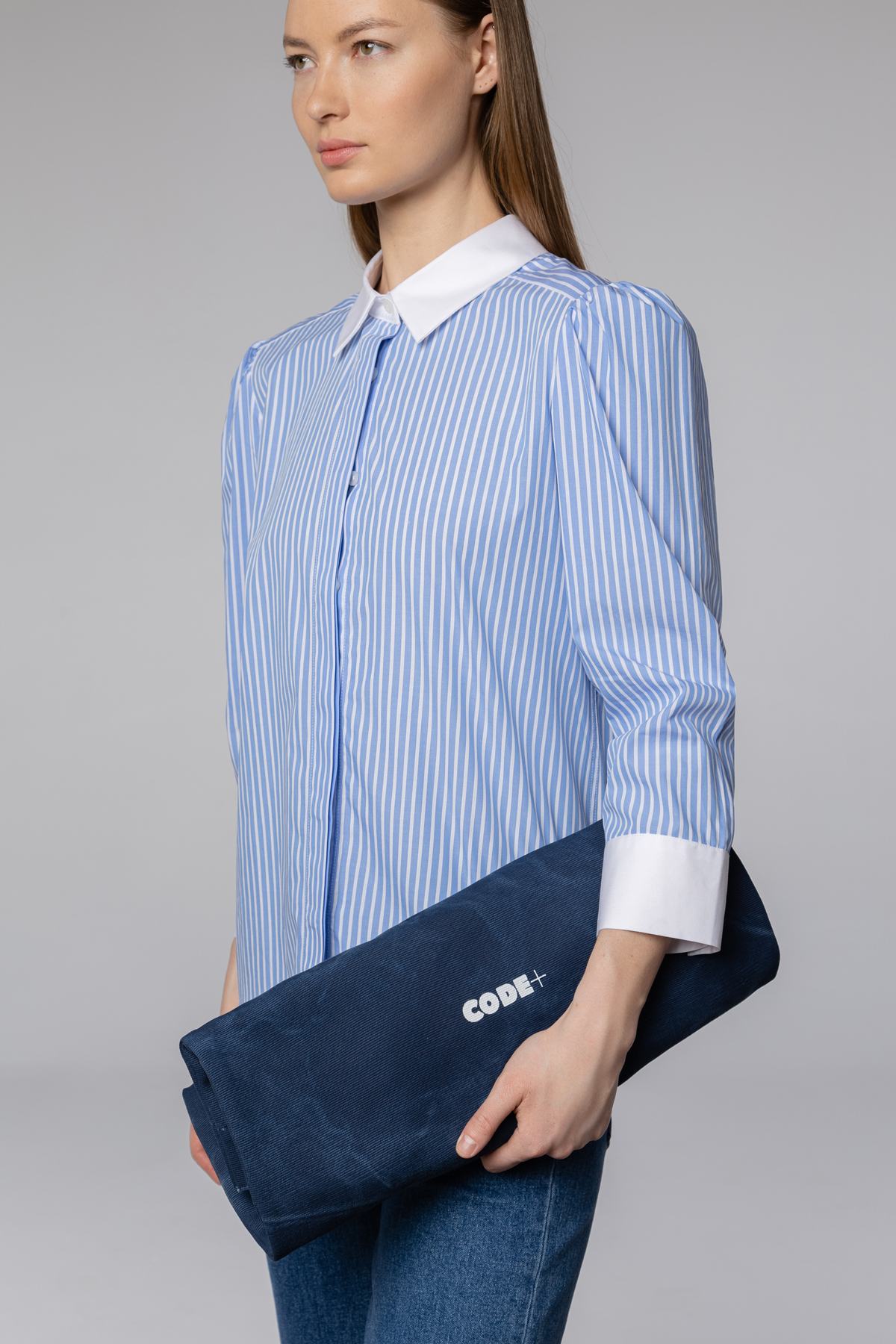 Блузка с объемными рукавами , пол женский, цвет голубой, фото №2