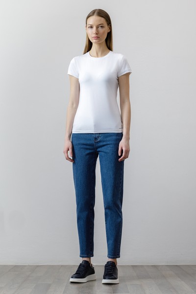 Футболка приталенного кроя , пол женский, цвет белый, фото №2