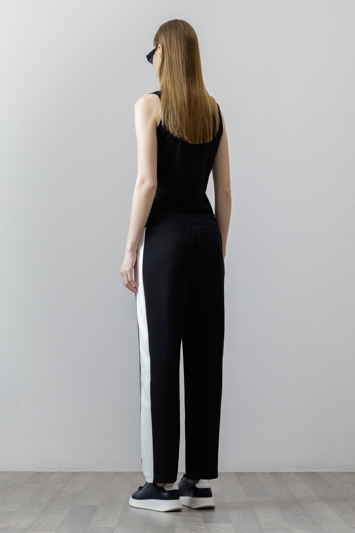 Trousers , пол female, цвет black, фото №3