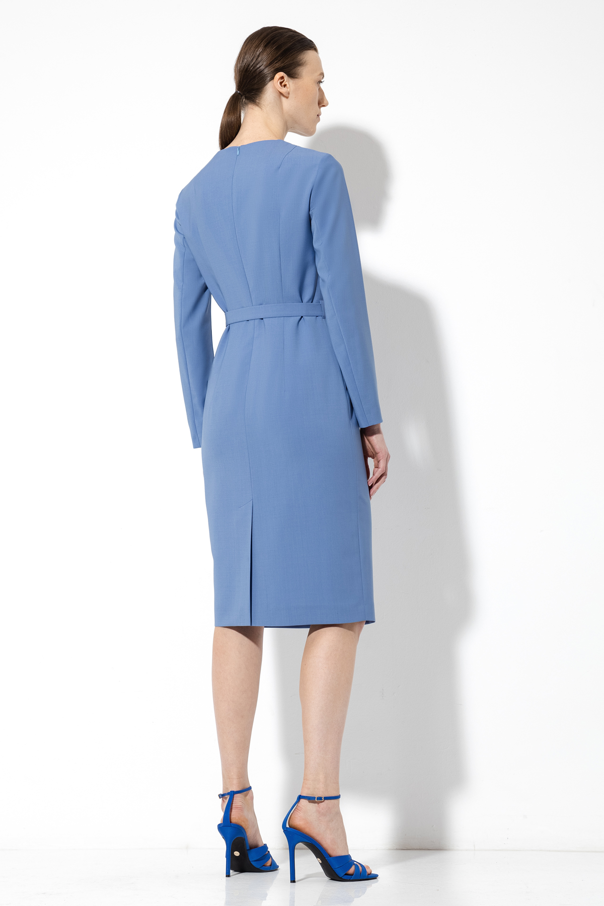 Платье-футляр с драпировкой VASSA&Co, пол женский, цвет голубой, фото №4