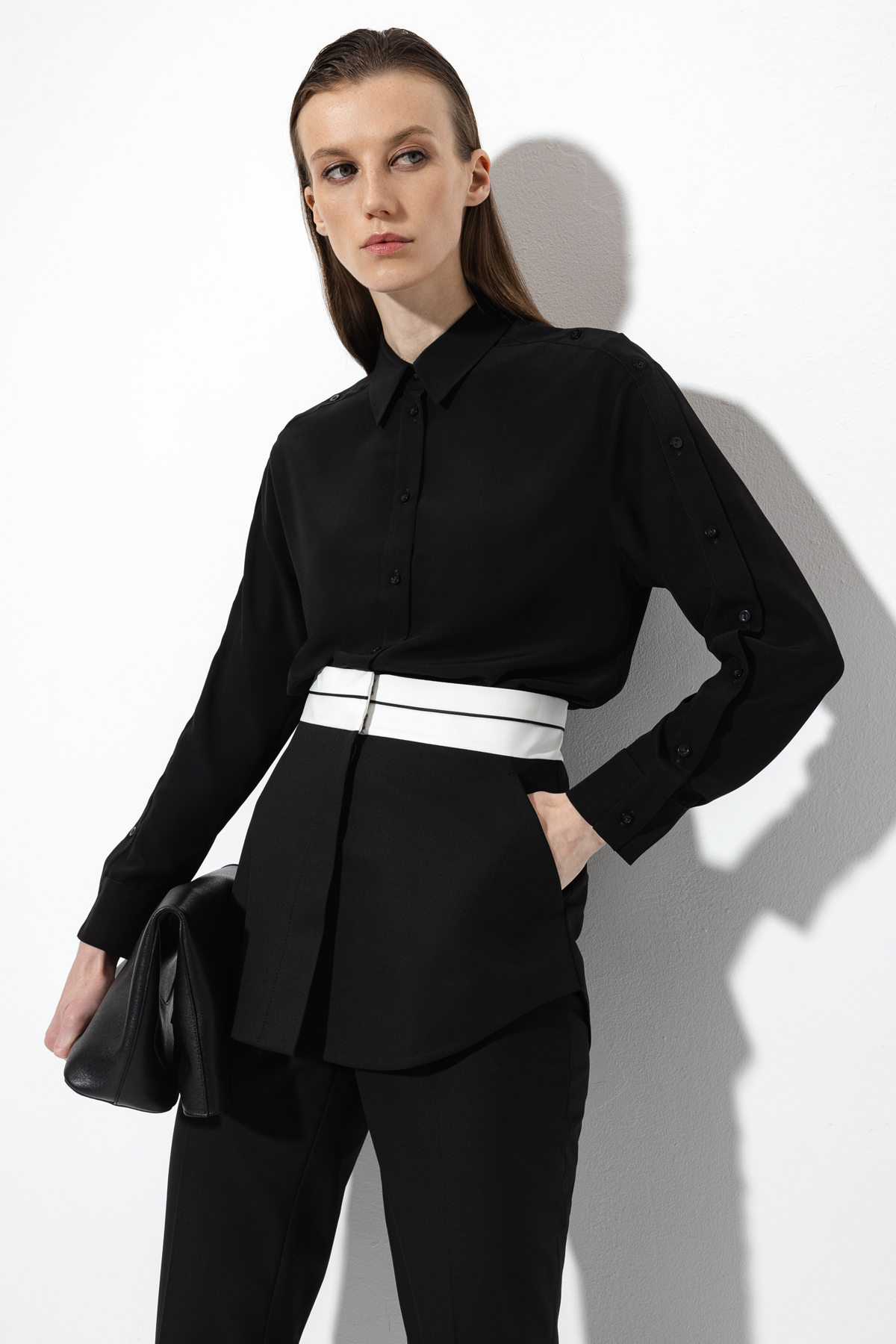 Брюки со съемной деталью VASSA&Co, пол женский, цвет черный, фото №2