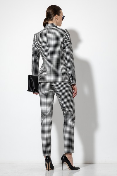 Приталенный жакет в клетку VASSA&Co, пол female, цвет black, фото №2