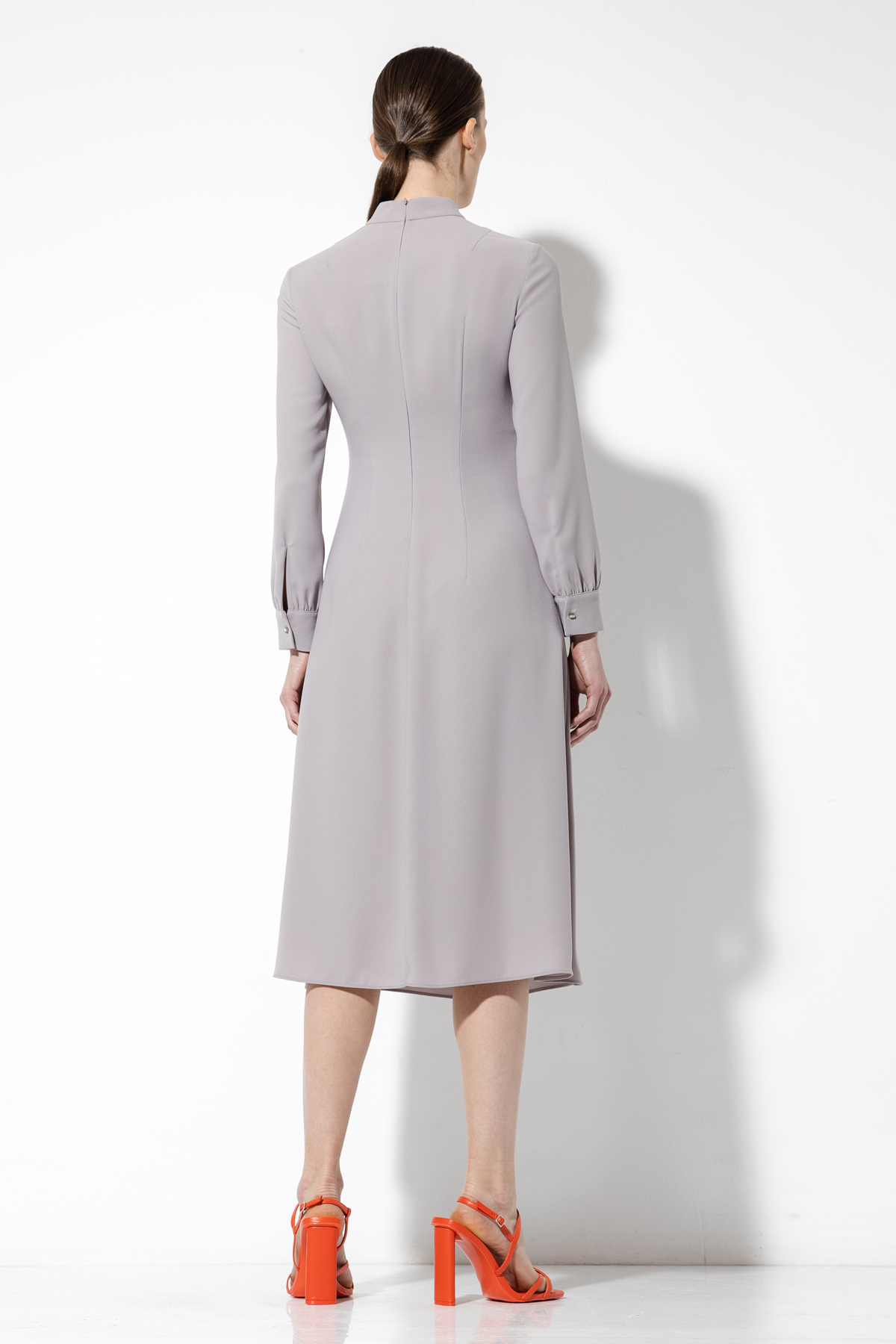 Платье с узлом VASSA&Co, пол женский, цвет бежевый, фото №4