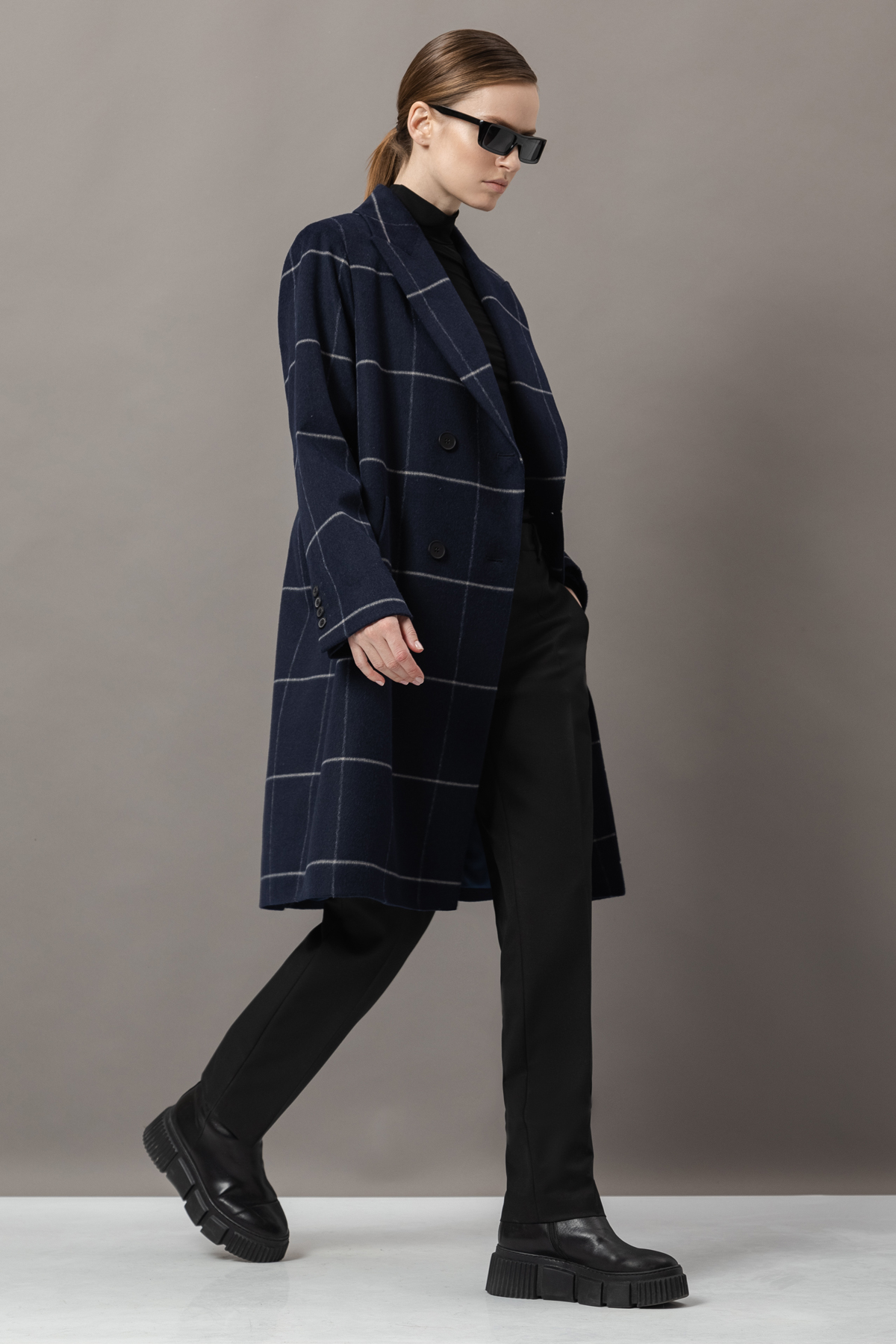 Пальто прямого кроя VASSA&Co, пол женский, цвет синий, фото №2