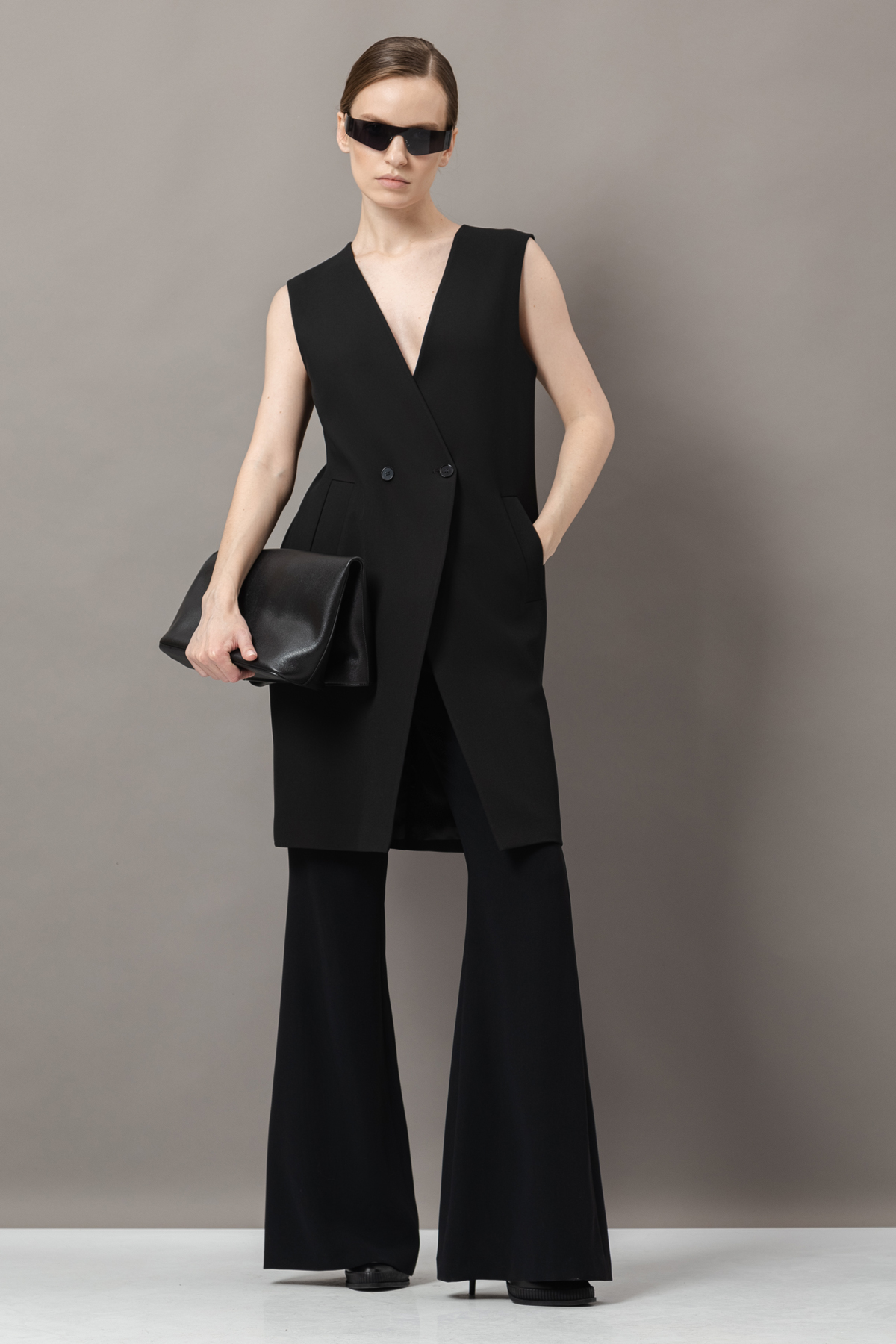 Удлиненный жилет VASSA&Co, пол женский, цвет черный, фото №2