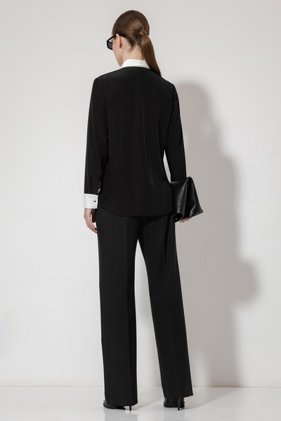 Блузка с контрастной отделкой VASSA&Co, пол женский, цвет черный, фото №4