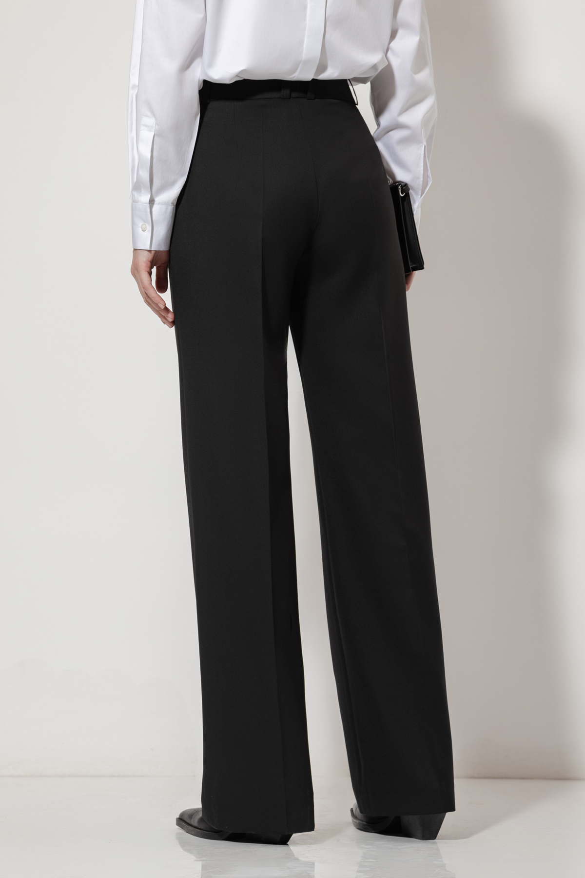 Trousers VASSA&Co, пол female, цвет black, фото №4