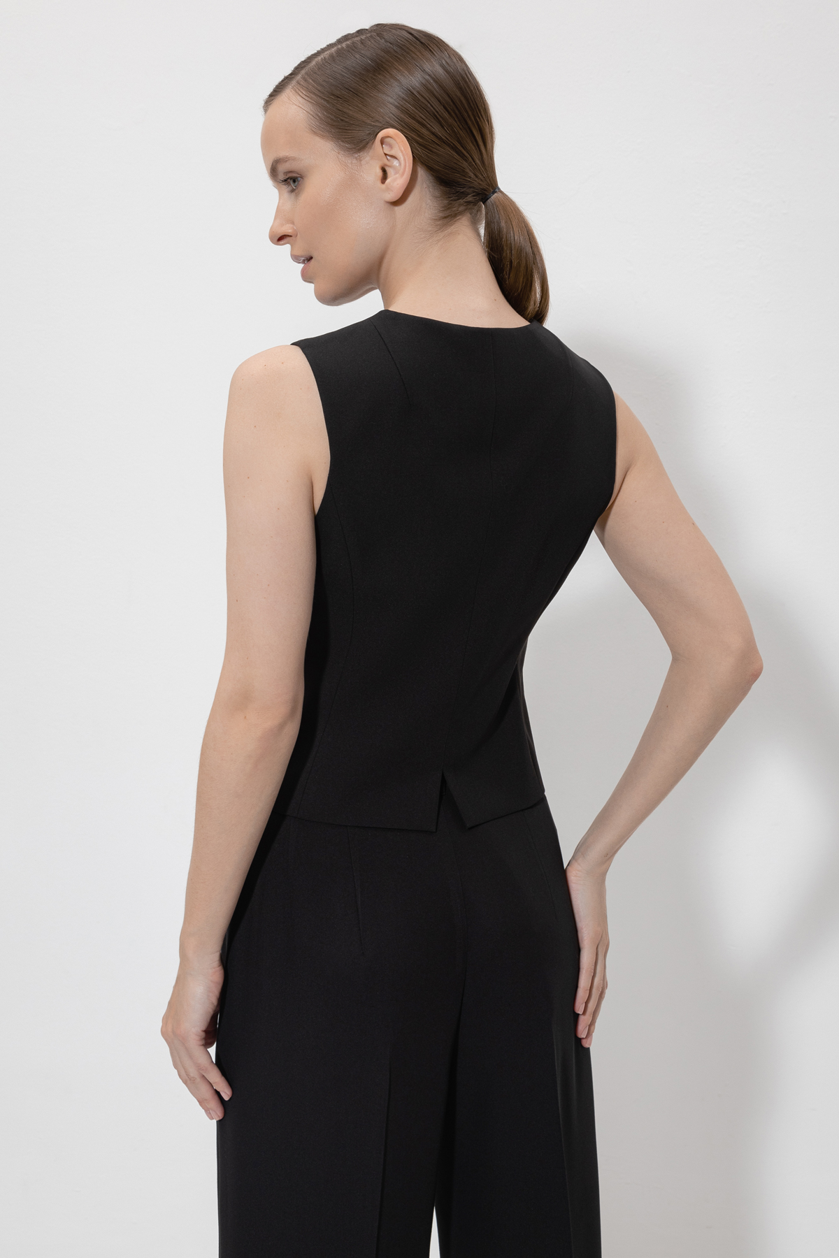 Жилет VASSA&Co, пол женский, цвет черный, фото №4