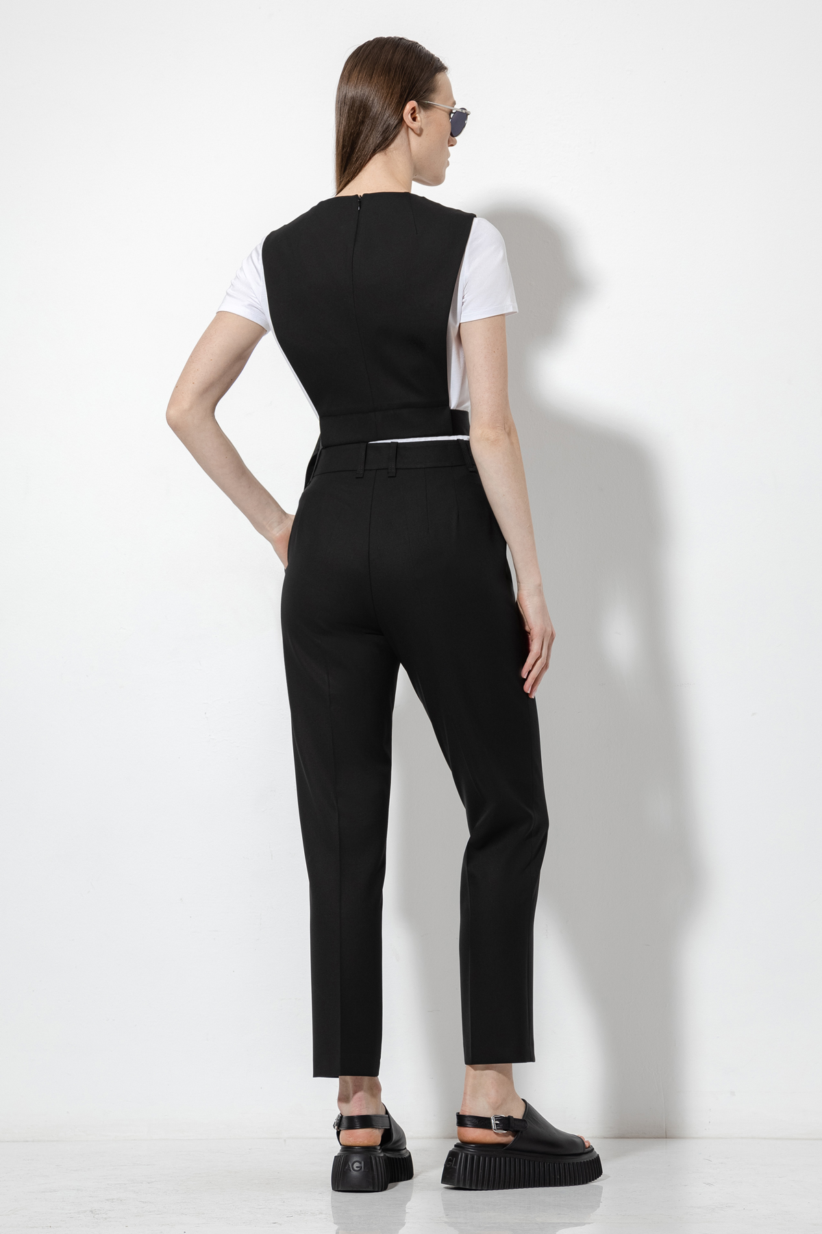 Дизайнерский жилет VASSA&Co, пол женский, цвет черный, фото №2