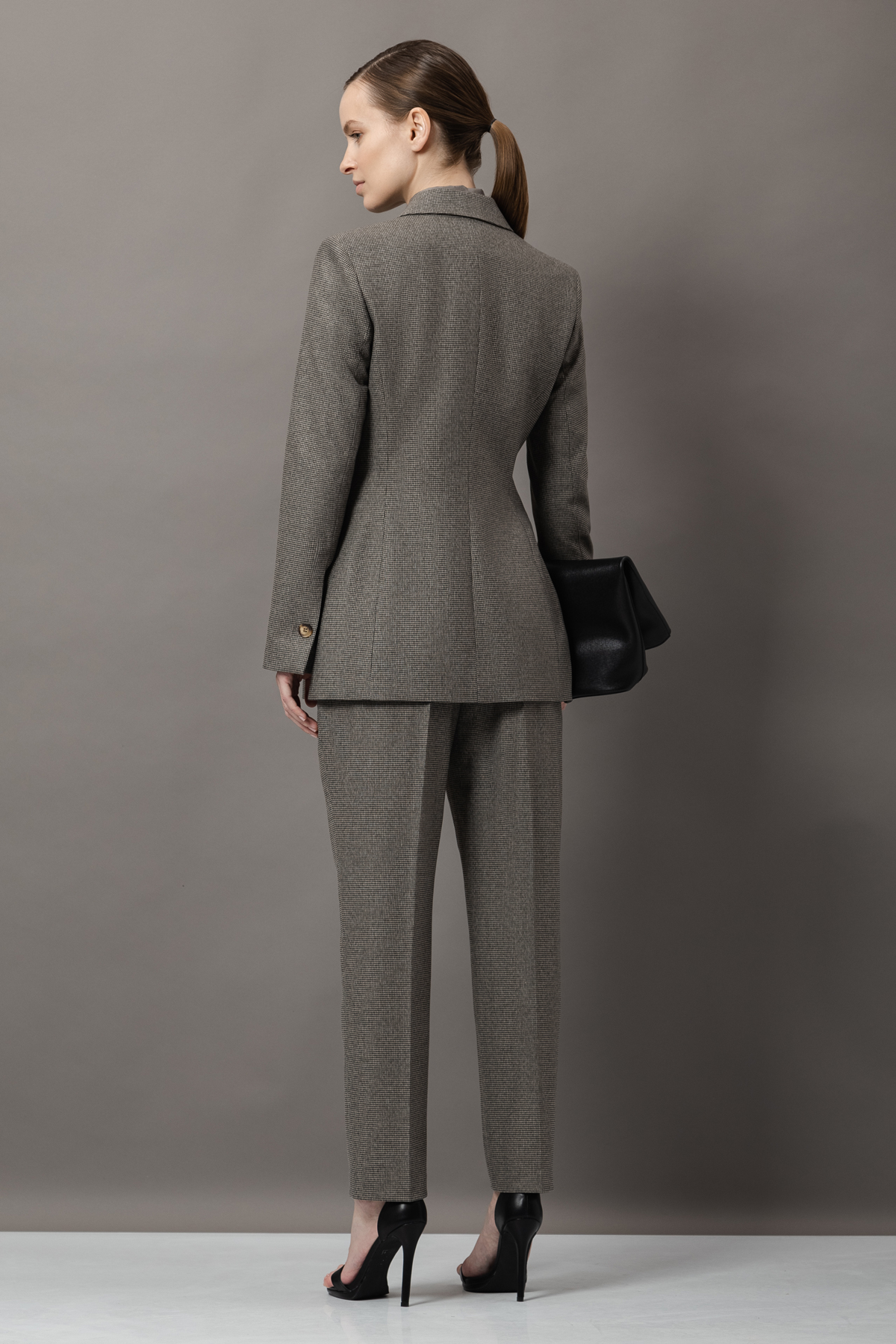 Двубортный жакет VASSA&Co, пол женский, цвет коричневый, фото №4