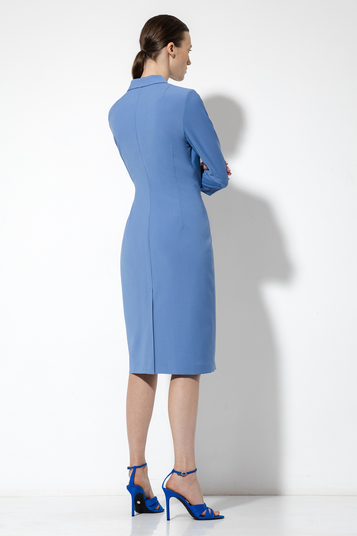 Платье на запах VASSA&Co, пол female, цвет голубой, фото №2