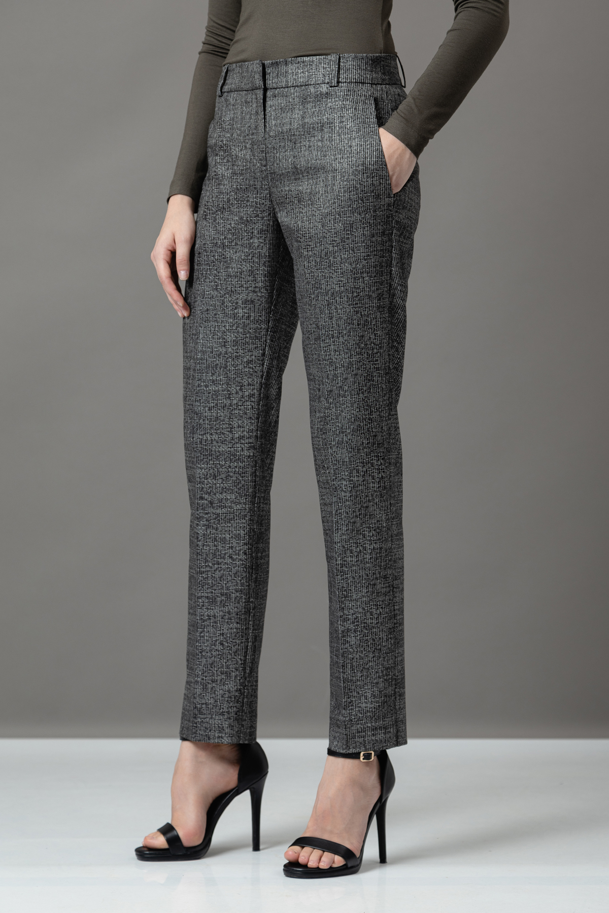 Брюки VASSA&Co, пол женский, цвет серый, фото №2