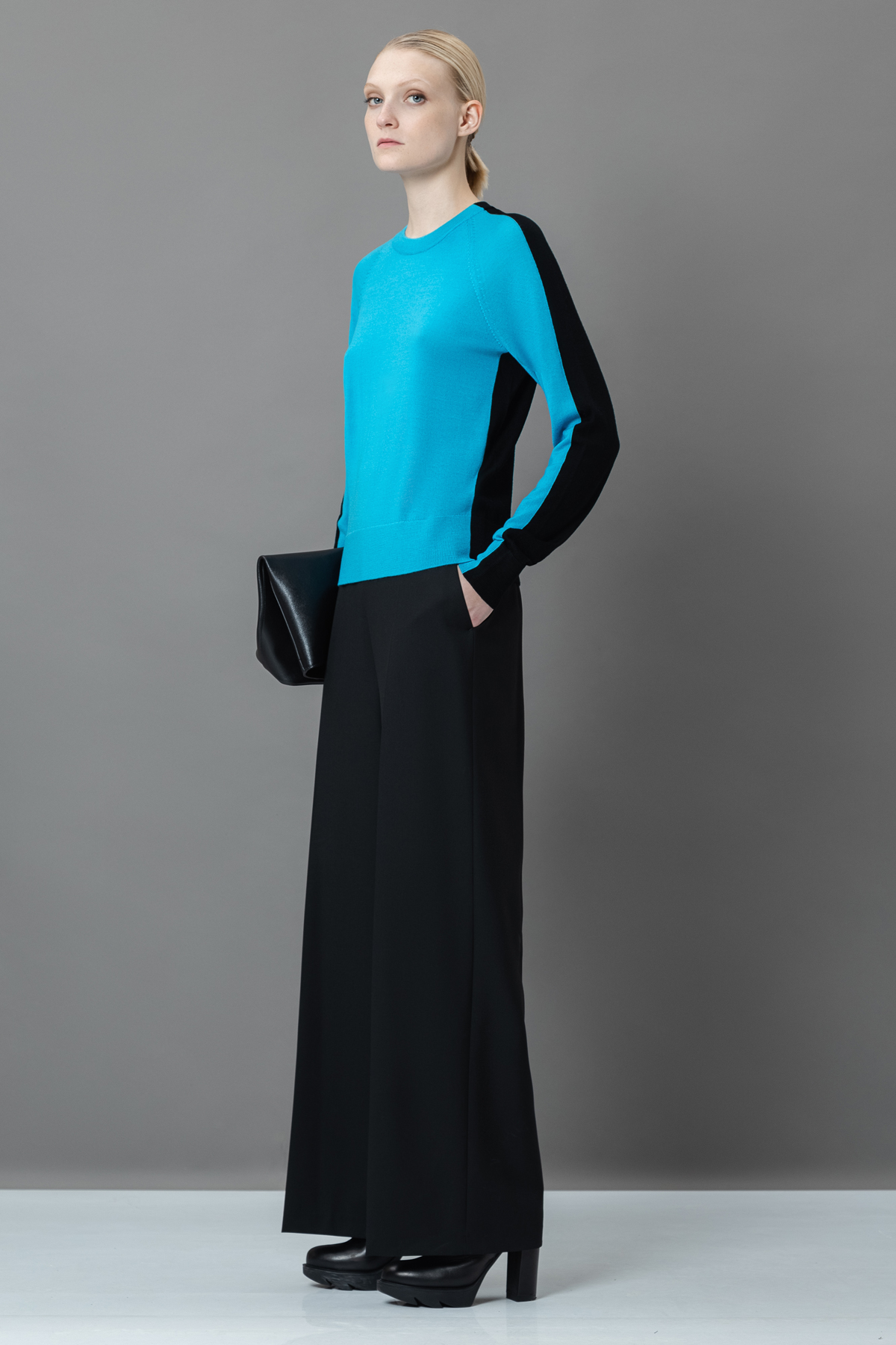 Джемпер из шерсти VASSA&Co, пол женский, цвет голубой, фото №2