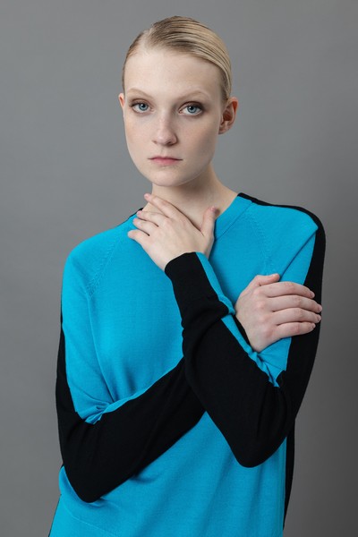 Джемпер из шерсти VASSA&Co, пол женский, цвет голубой, фото №5