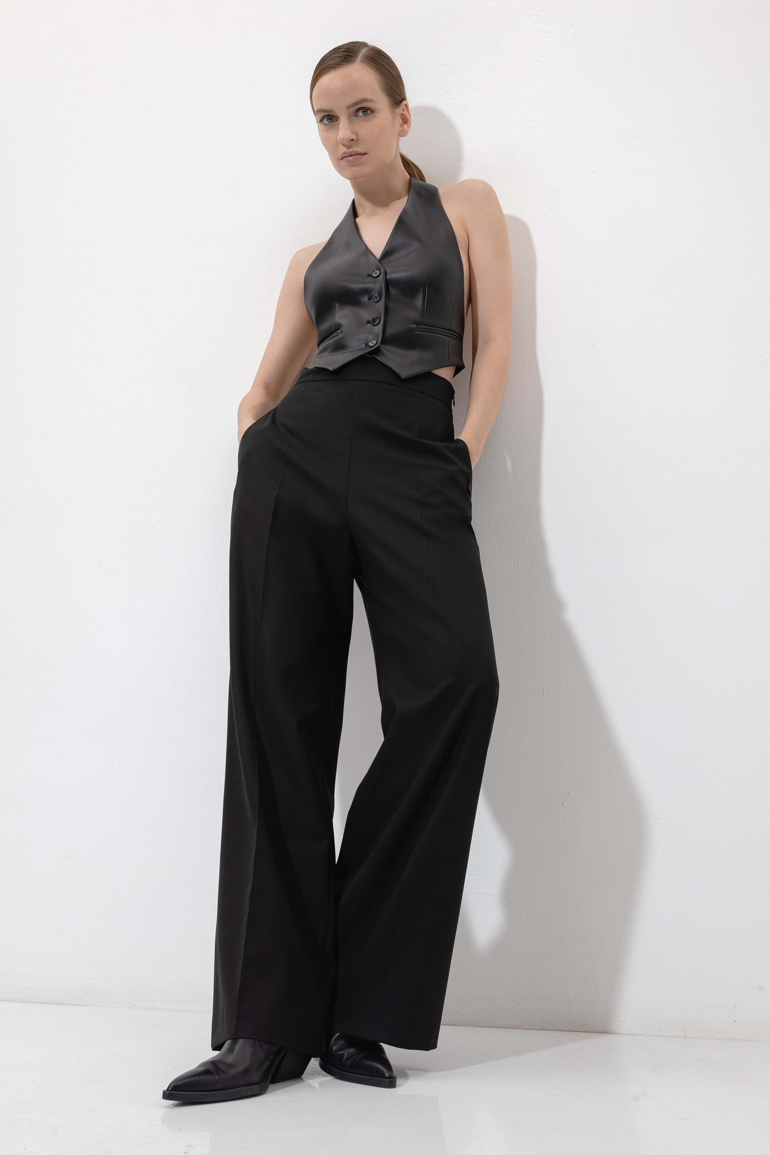 Vest VASSA&Co, пол female, цвет black, фото №2