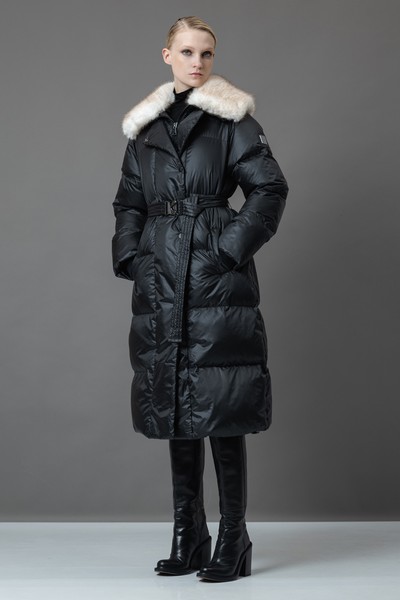 Пуховик со съемным воротником VASSA&Co, пол женский, цвет черный, фото №4