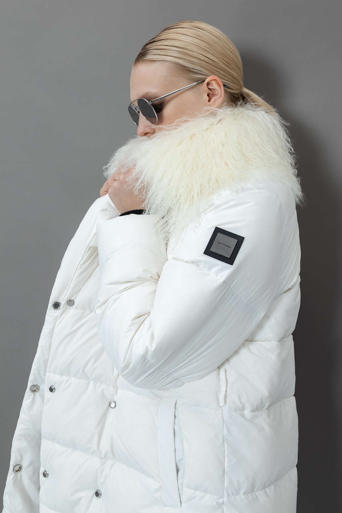 Coat VASSA&Co, пол female, цвет white, фото №6