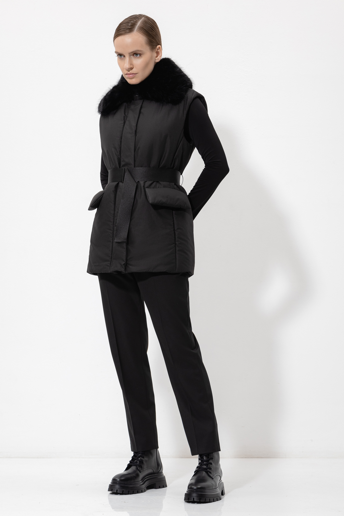 Жилет со съемным воротником VASSA&Co, пол женский, цвет черный, фото №3