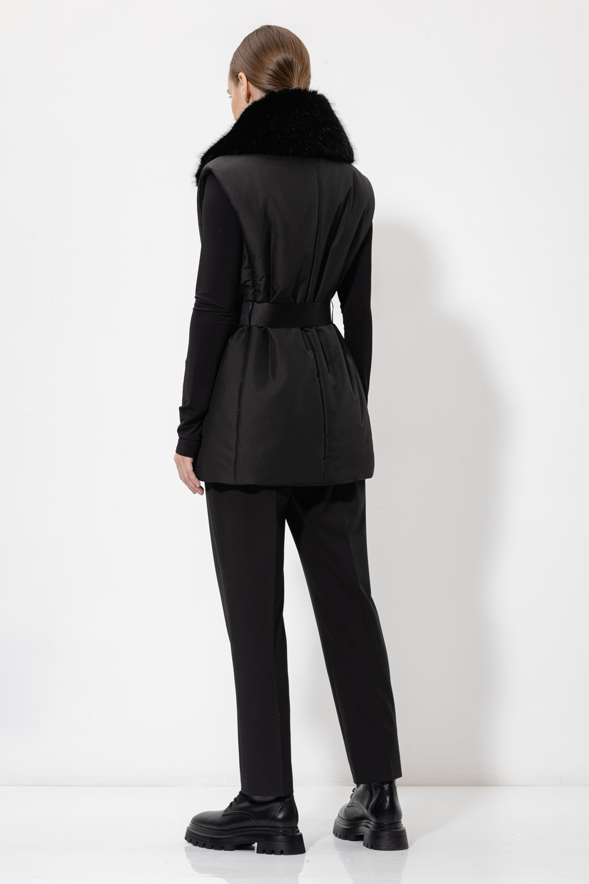 Жилет со съемным воротником VASSA&Co, пол женский, цвет черный, фото №4