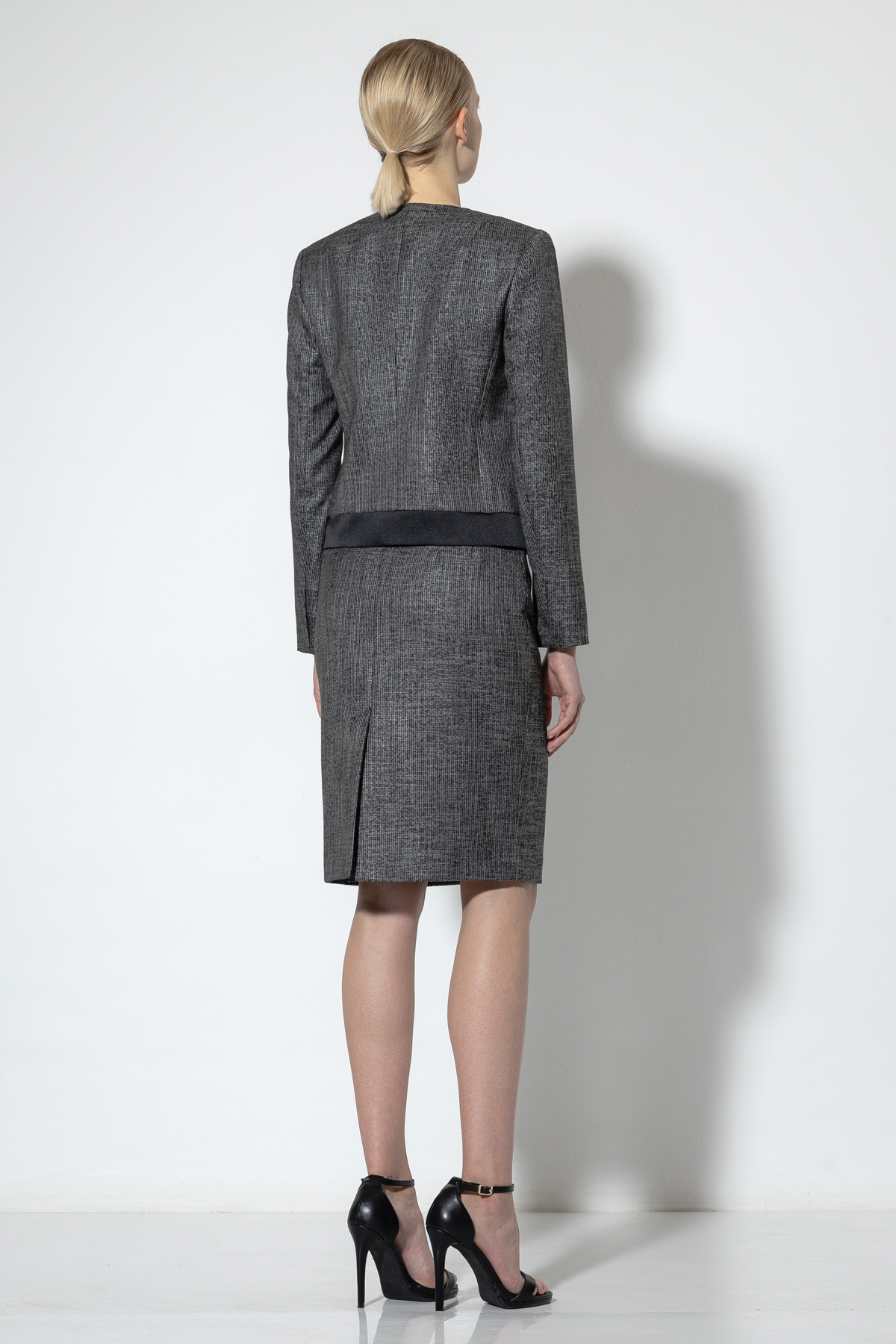 Укороченный  жакет VASSA&Co, пол женский, цвет серый, фото №3