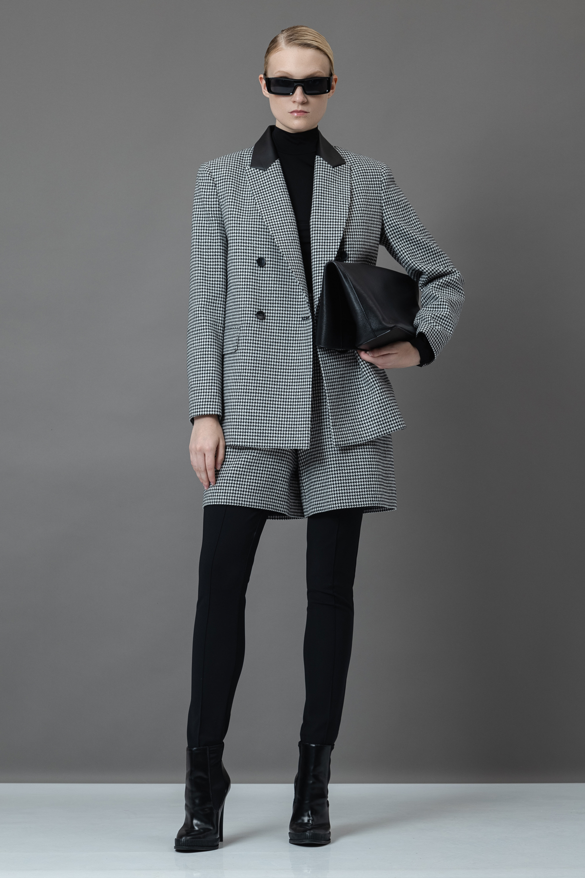 Двубортный жакет в гусиную лапку VASSA&Co, пол женский, цвет черный, фото №2