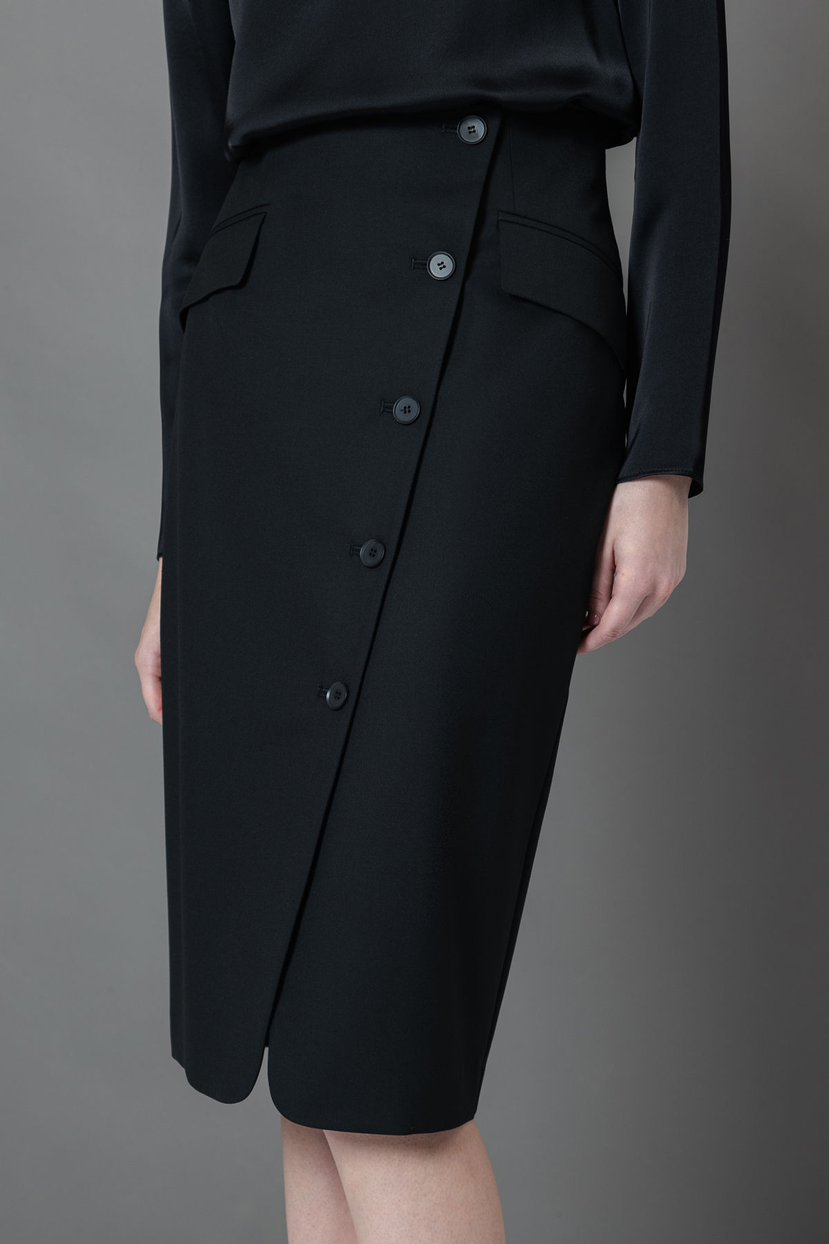 Юбка с асимметричным разрезом VASSA&Co, пол female, цвет black, фото №4