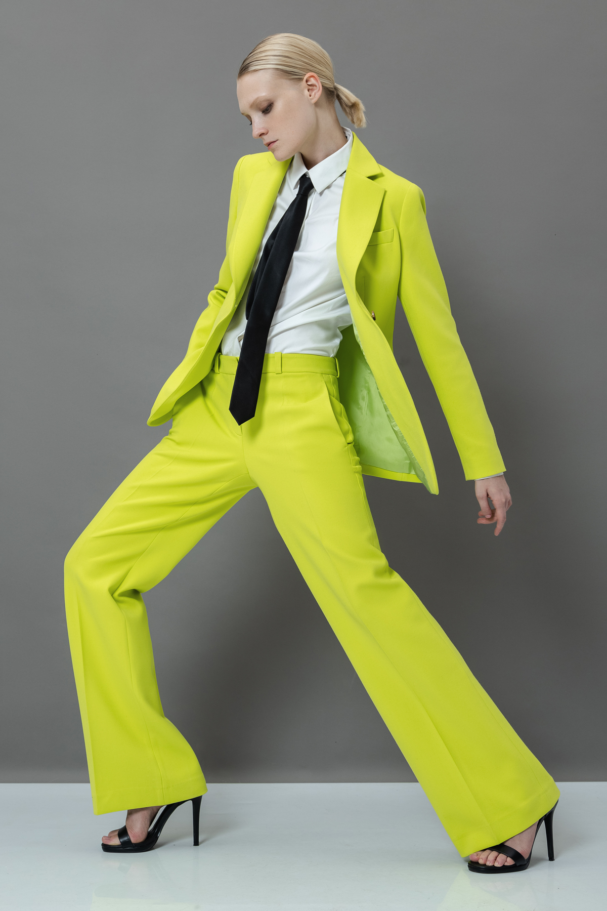 Брюки VASSA&Co, пол женский, цвет желтый, фото №2