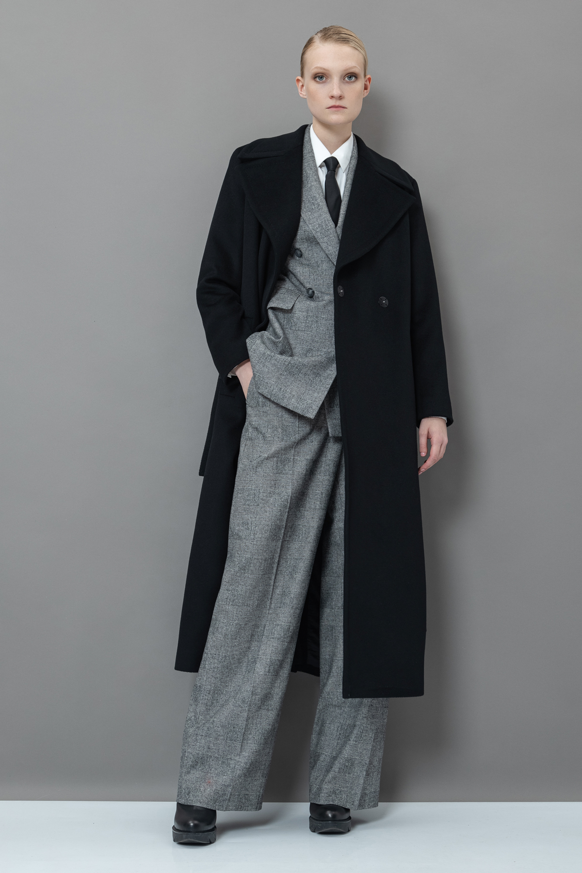 Широкие брюки VASSA&Co, пол женский, цвет серый, фото №3