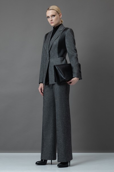 Классические брюки VASSA&Co, пол женский, цвет серый, фото №6