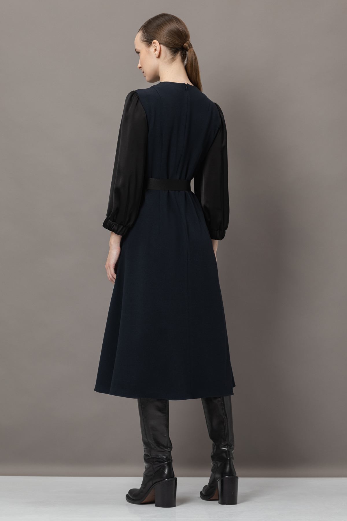 Платье с фактурными деталями VASSA&Co, пол женский, цвет серый, фото №4