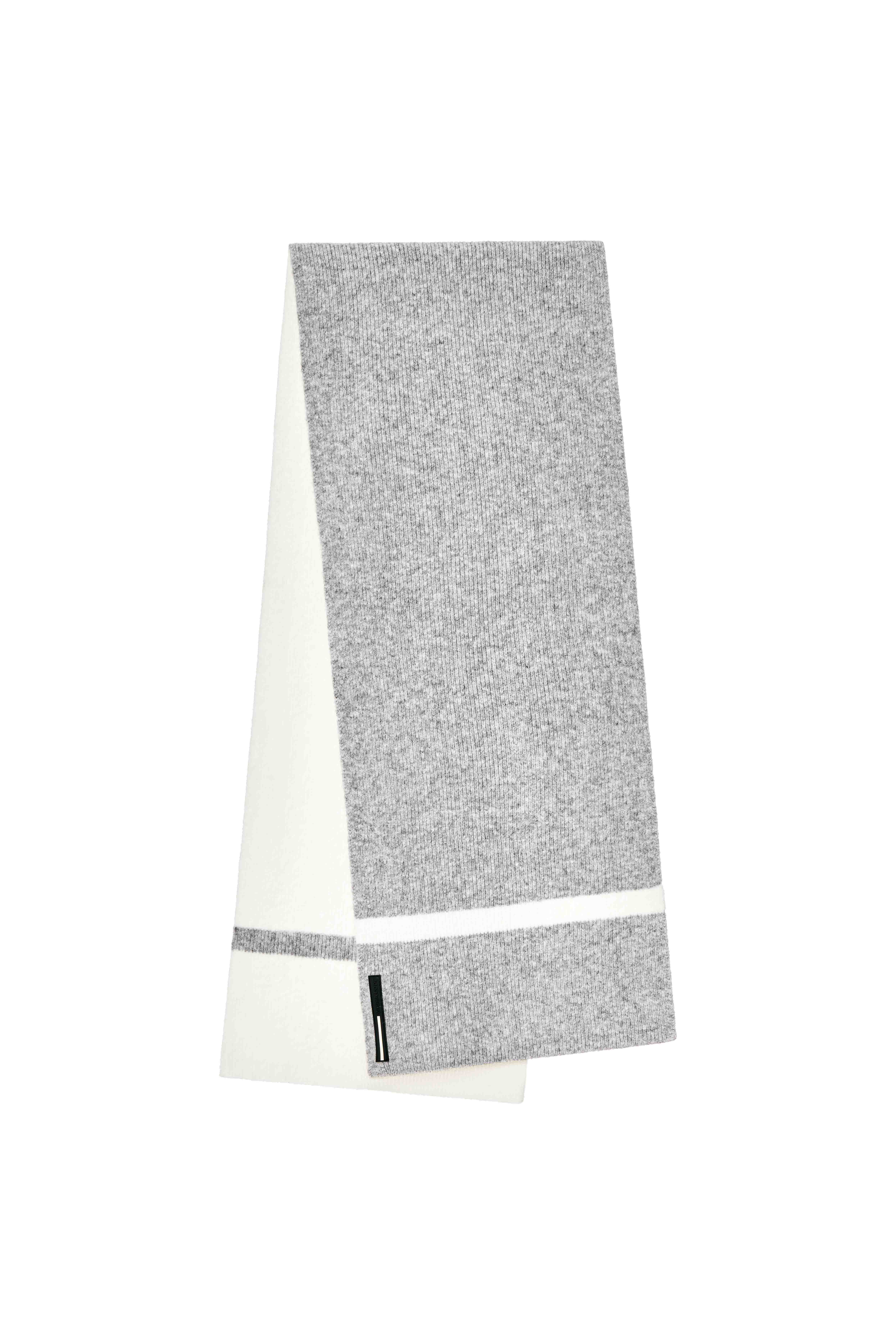 Шарф с контрастным принтом VASSA CODE, пол женский, цвет серый, фото №2