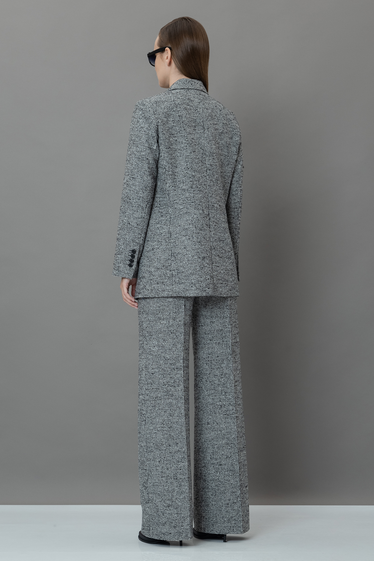 Жакет из фактурной ткани VASSA&Co, пол женский, цвет черный, фото №4