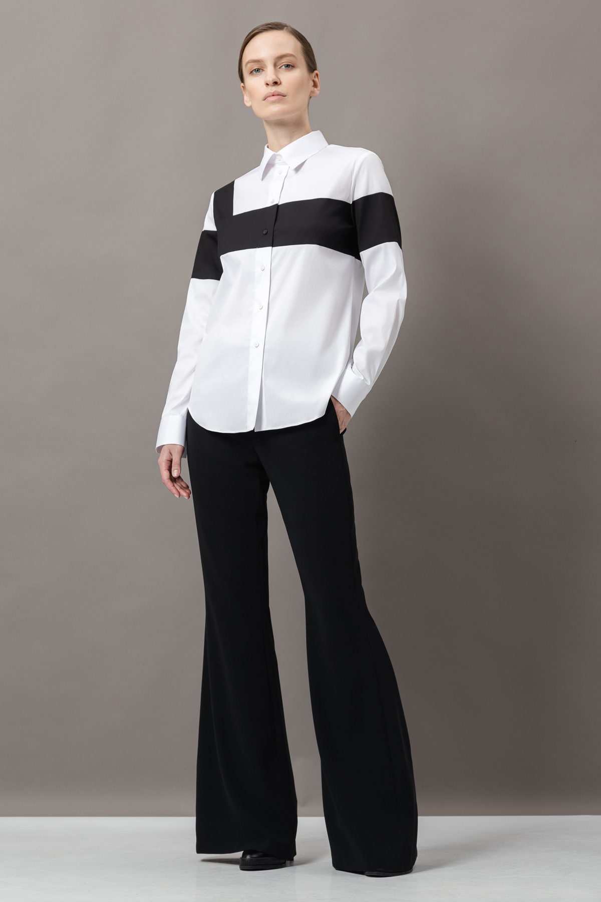 Блузка с графичным принтом VASSA&Co, пол женский, цвет белый, фото №3