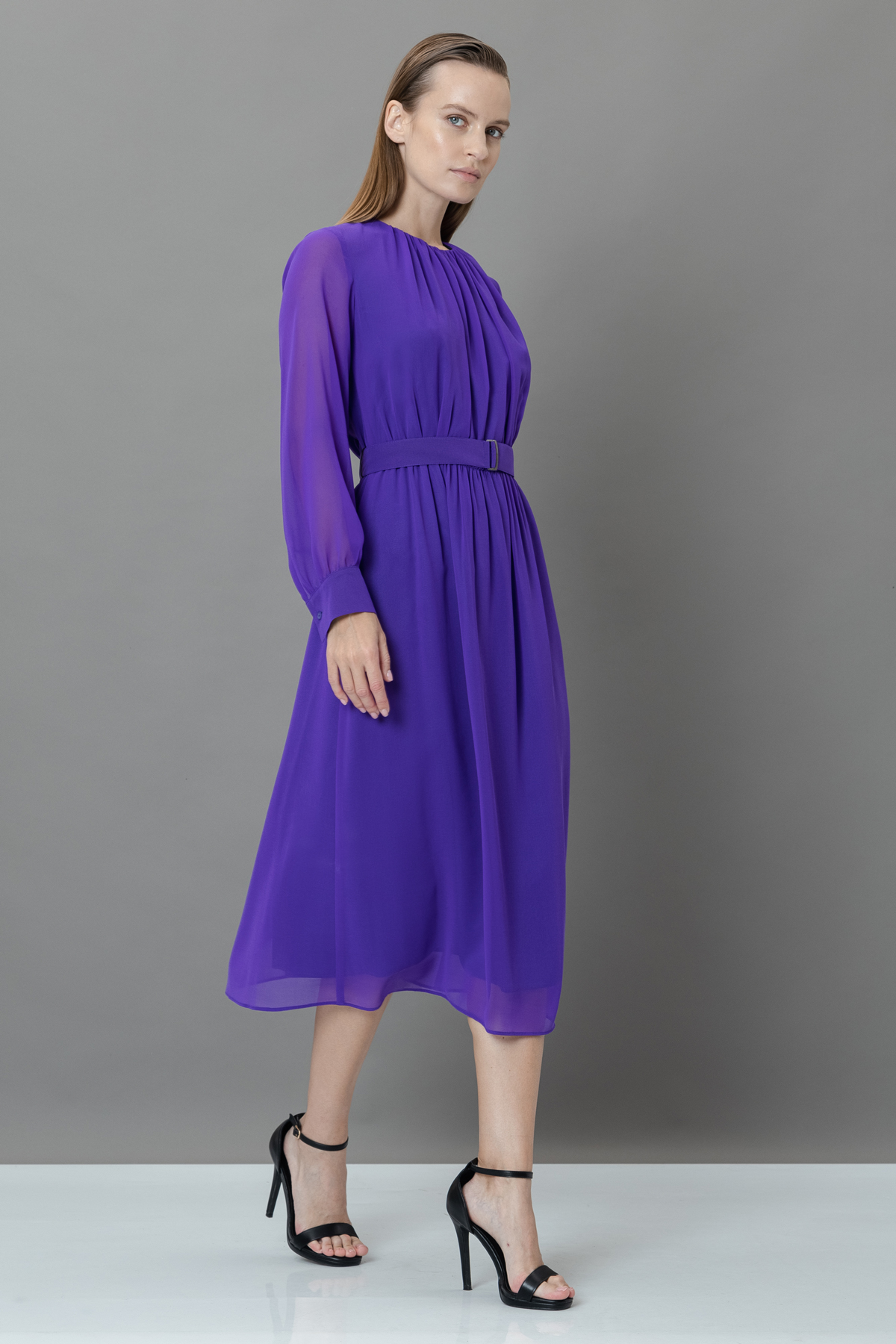 Платье акцентного цвета VASSA&Co, пол женский, цвет фиолетовый, фото №2